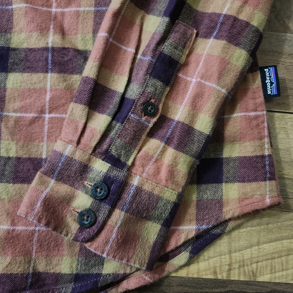 Patagonia Organic Cotton Midweight Fjord Flannel Shirt Vista Burl Red Medium Euc - Picture 5 of 12